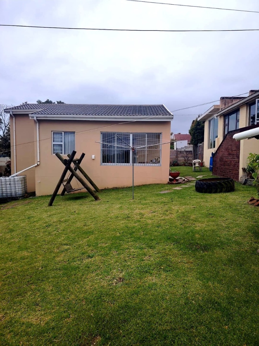 4 Bedroom Property for Sale in Amalinda Eastern Cape